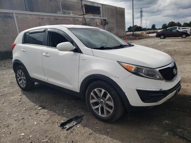 Photo 4 from auction – 2015 KIA SPORTAGE L with VIN KNDPBCAC6F7684586