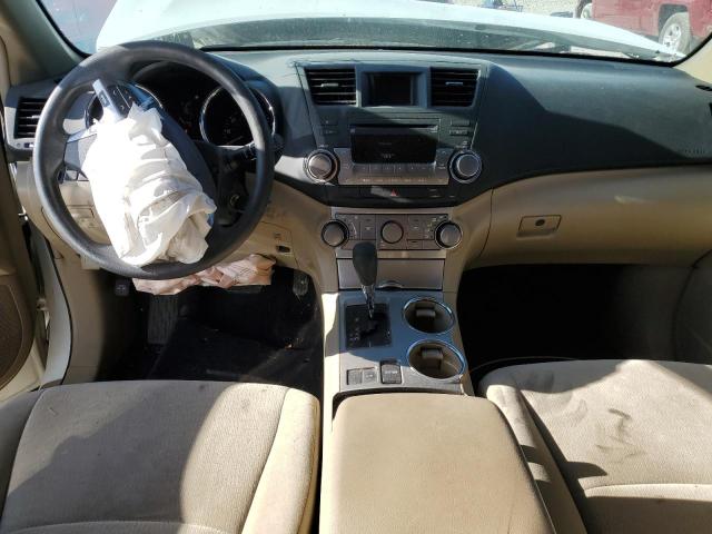 Photo 8 from auction – 2011 TOYOTA HIGHLANDER with VIN 5TDZK3EH5BS042357