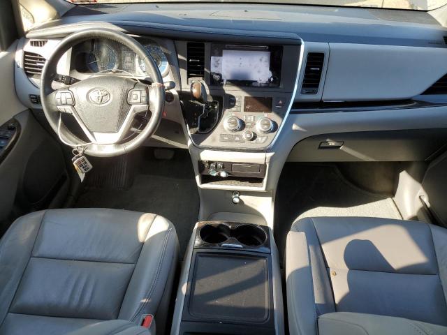 Photo 8 from auction – 2017 TOYOTA SIENNA XLE with VIN 5TDYZ3DC3HS888184