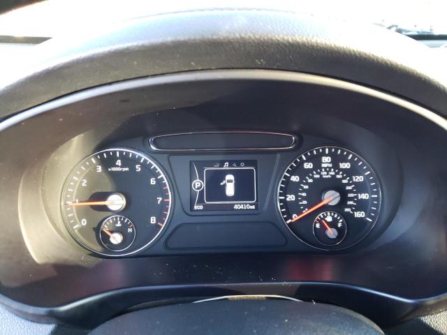 Photo 9 from auction – 2018 KIA SORENTO LX with VIN 5XYPGDA3XJG424792