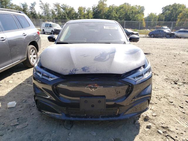Photo 5 from auction – 2022 FORD MUSTANG MA with VIN 3FMTK3SU2NMA50455