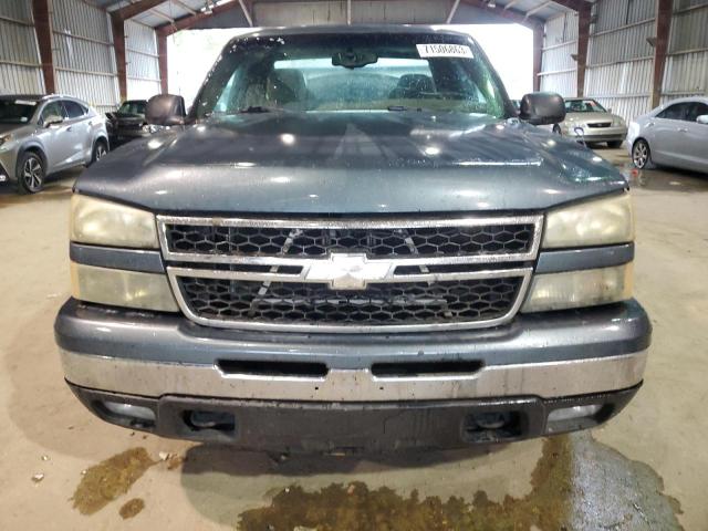 Photo 5 from auction – 2006 CHEVROLET SILVERADO with VIN 1GCEC19T06Z217651
