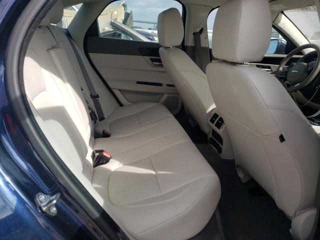 Photo 10 from auction – 2016 JAGUAR XF PREMIUM with VIN SAJBD4BV5GCY20615