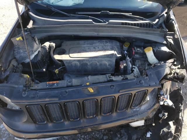 Photo 11 from auction – 2016 JEEP RENEGADE L with VIN ZACCJBBT7GPC88987