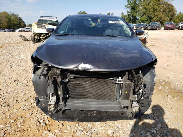 Photo 5 from auction – 2015 CHRYSLER 200 LIMITE with VIN 1C3CCCABXFN751810