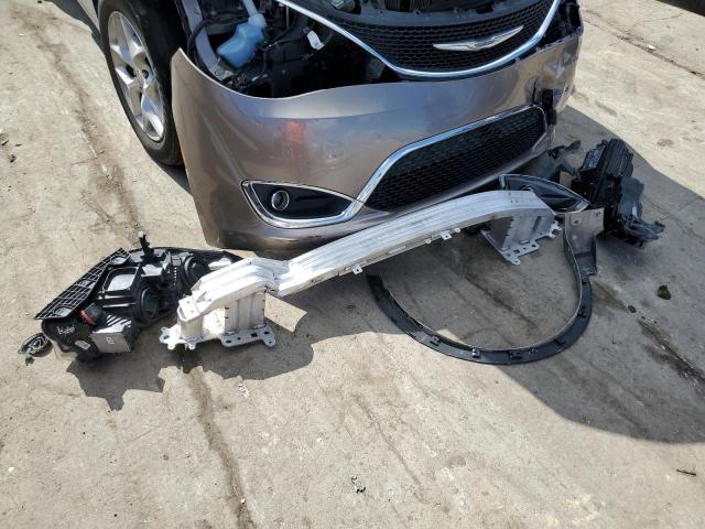 Photo 13 from auction – 2017 CHRYSLER PACIFICA T with VIN 2C4RC1BG5HR768279