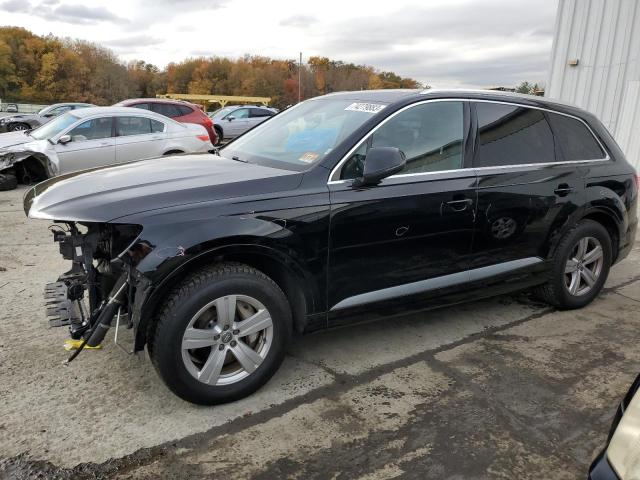 AUDI Q7 PREMIUM 2017 with VIN WA1LHAF77HD047329 - Photo from auction