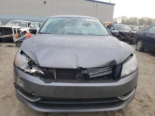 Photo 5 from auction – 2014 VOLKSWAGEN PASSAT S with VIN 1VWAS7A37EC032172