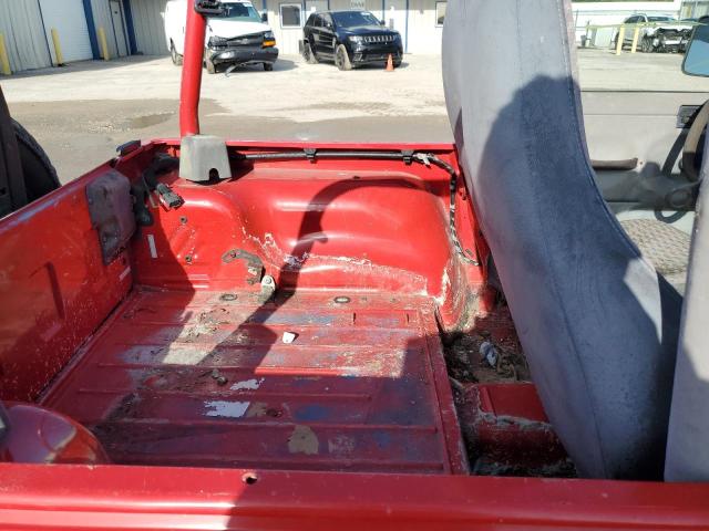 Photo 10 from auction – 2000 JEEP WRANGLER / with VIN 1J4FA29PXYP762526
