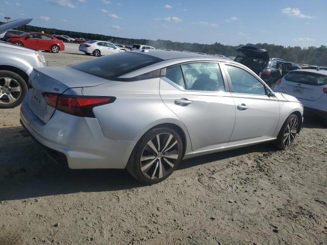 Photo 3 from auction – 2019 NISSAN ALTIMA SR with VIN 1N4BL4CV1KC114742