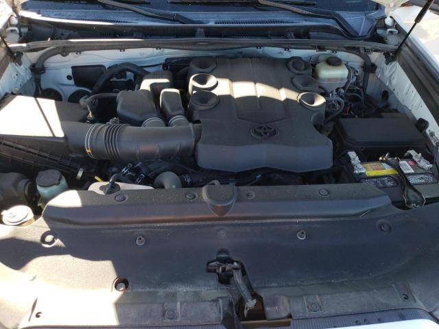Photo 11 from auction – 2015 TOYOTA 4RUNNER SR with VIN JTEBU5JR6F5261017