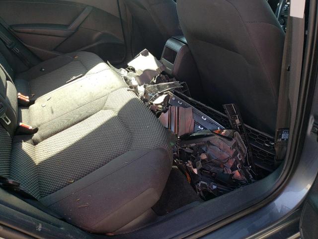 Photo 12 from auction – 2013 VOLKSWAGEN PASSAT S with VIN 1VWAP7A35DC030520