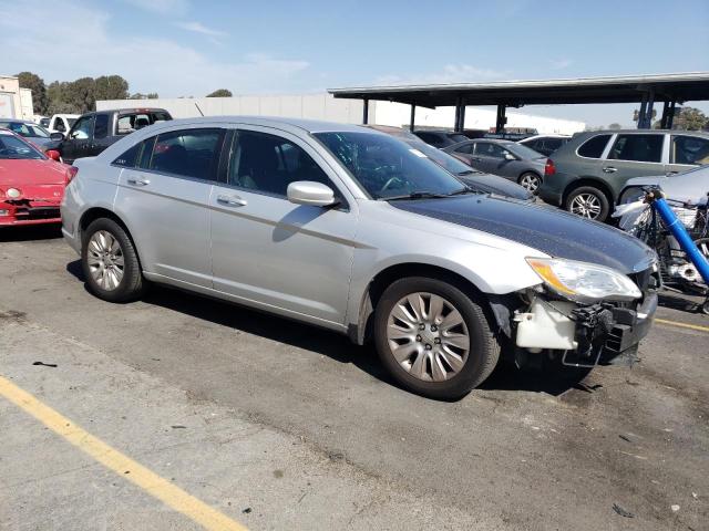 Photo 4 from auction – 2012 CHRYSLER 200 LX with VIN 1C3CCBAB6CN100714
