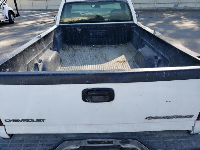 Photo 10 from auction – 2002 CHEVROLET SILVERADO with VIN 1GBGC24U42Z102256