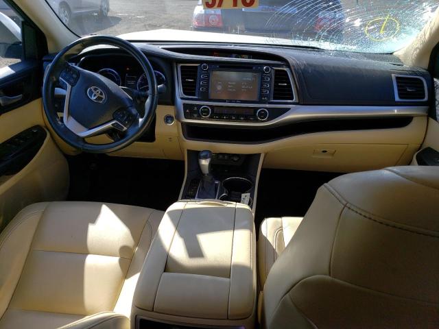 Photo 8 from auction – 2018 TOYOTA HIGHLANDER with VIN 5TDJGRFH5JS037237