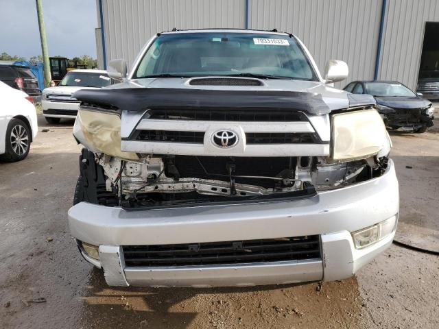 Photo 5 from auction – 2004 TOYOTA 4RUNNER SR with VIN JTEBU14R740026382