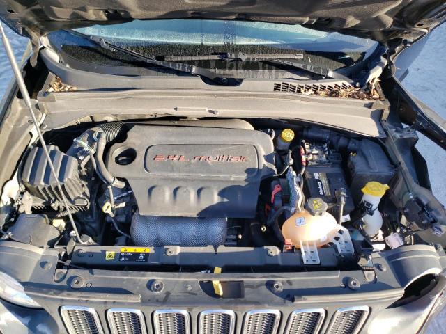 Photo 12 from auction – 2017 JEEP RENEGADE L with VIN ZACCJABB0HPG37703