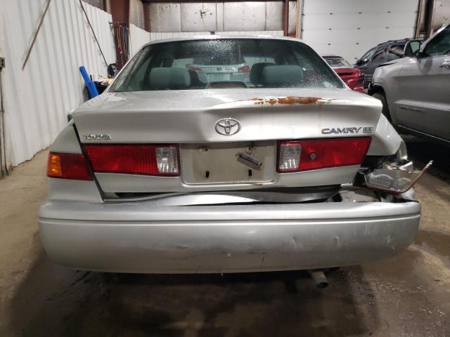 Photo 6 from auction – 2000 TOYOTA CAMRY CE with VIN JT2BG22K8Y0464169
