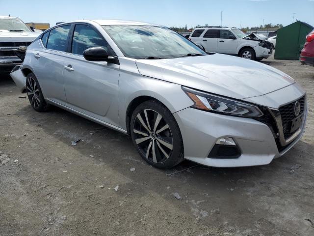 Photo 4 from auction – 2020 NISSAN ALTIMA SR with VIN 1N4BL4CV6LC175652