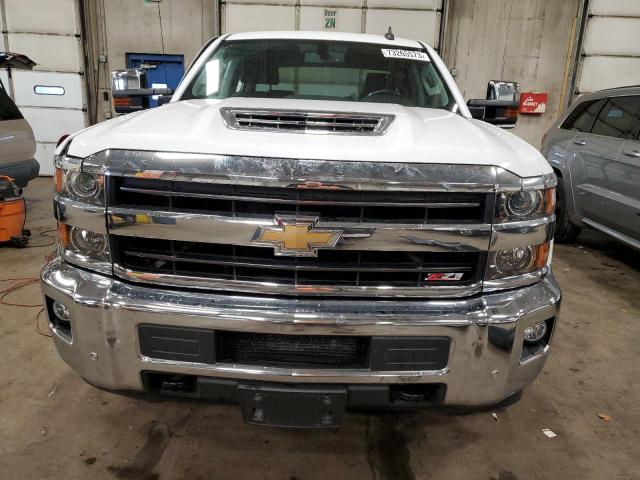 Photo 5 from auction – 2018 CHEVROLET SILVERADO with VIN 1GC1KWEY7JF241827