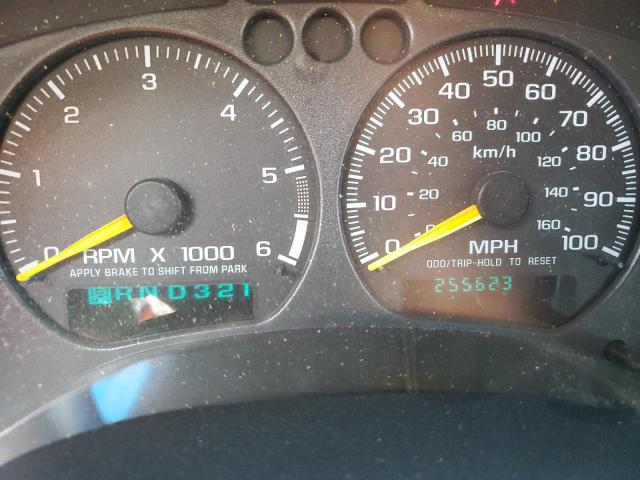 Photo 9 from auction – 2000 CHEVROLET BLAZER with VIN 1GNDT13W5Y2339424