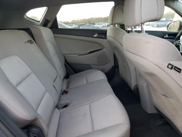 Photo 11 from auction – 2018 HYUNDAI TUCSON SEL with VIN KM8J33A47JU613012