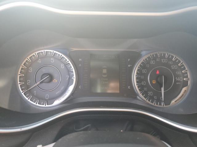 Photo 9 from auction – 2015 CHRYSLER 200 LIMITE with VIN 1C3CCCAB8FN575727