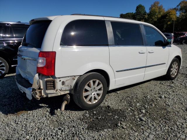 Photo 3 from auction – 2016 CHRYSLER TOWN & COU with VIN 2C4RC1BG1GR300922