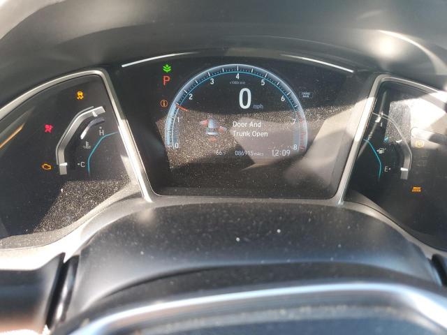 Photo 9 from auction – 2018 HONDA CIVIC EX with VIN 2HGFC2F72JH560912