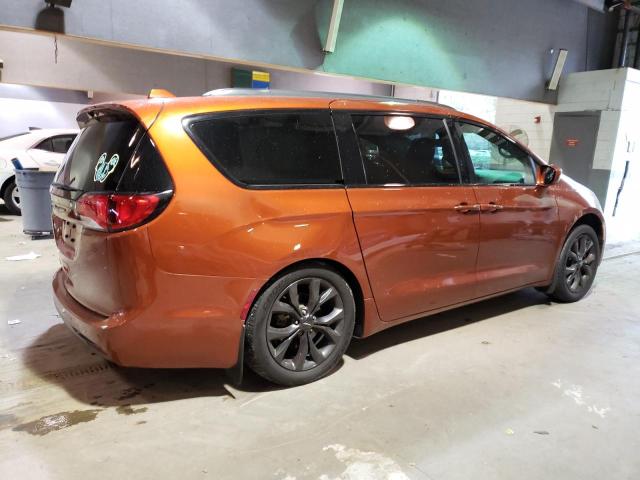 Photo 3 from auction – 2018 CHRYSLER PACIFICA T with VIN 2C4RC1BGXJR322070