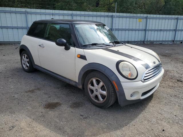 Photo 4 from auction – 2010 MINI COOPER with VIN WMWMF3C57ATU78471