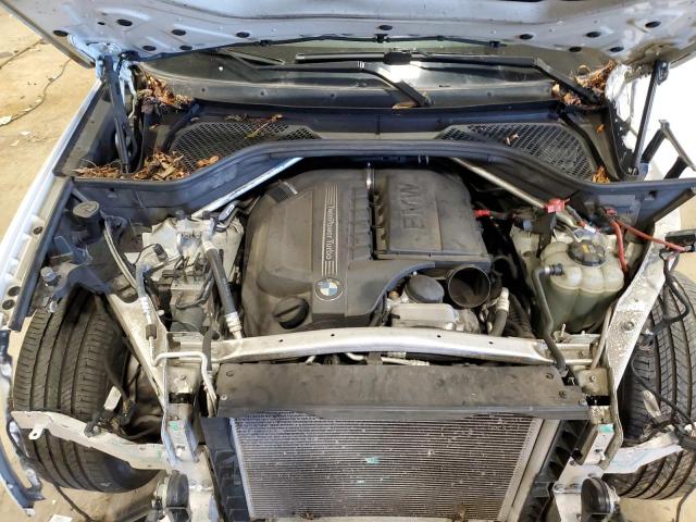 Photo 11 from auction – 2016 BMW X5 SDRIVE3 with VIN 5UXKR2C5XG0R73056