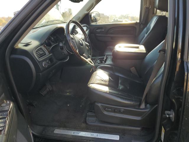 Photo 7 from auction – 2011 GMC YUKON DENA with VIN 1GKS2EEFXBR242679