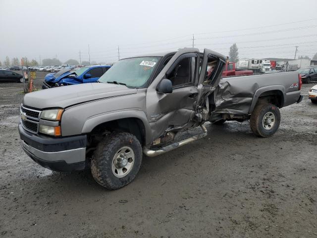 CHEVROLET SILVERADO 2006 with VIN 1GCHK33D16F229693 - Photo from auction