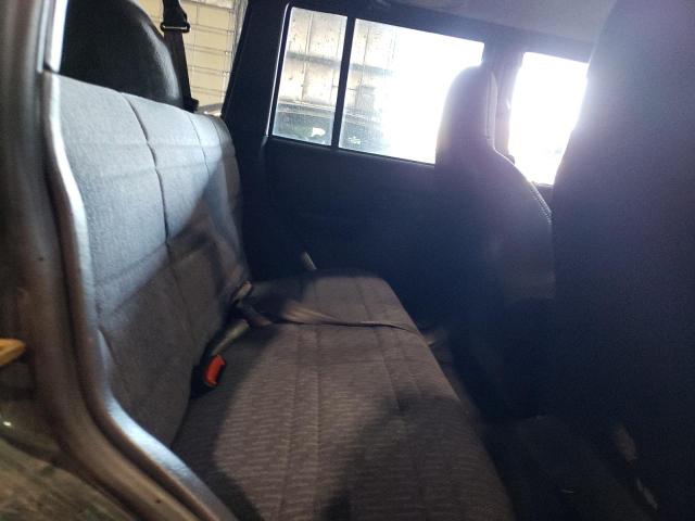 Photo 10 from auction – 2001 JEEP CHEROKEE S with VIN 1J4FF48S71L597339