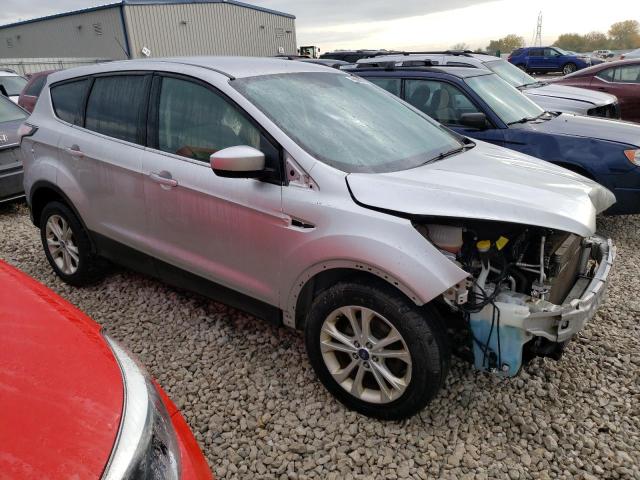 Photo 4 from auction – 2017 FORD ESCAPE SE with VIN 1FMCU0GDXHUB02528