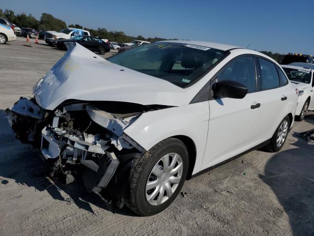 FORD FOCUS S 2014 with VIN 1FADP3E26EL431141 - Photo from auction