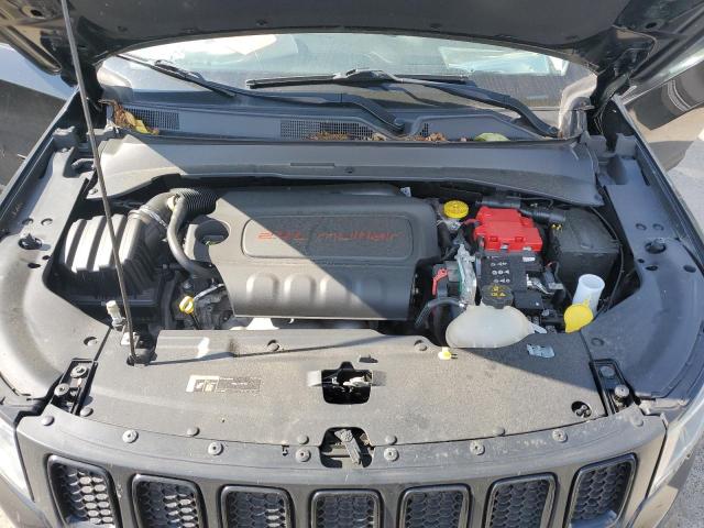 Фото 12 с аукциона – 2019 JEEP COMPASS LA с VIN 3C4NJDBB8KT839182