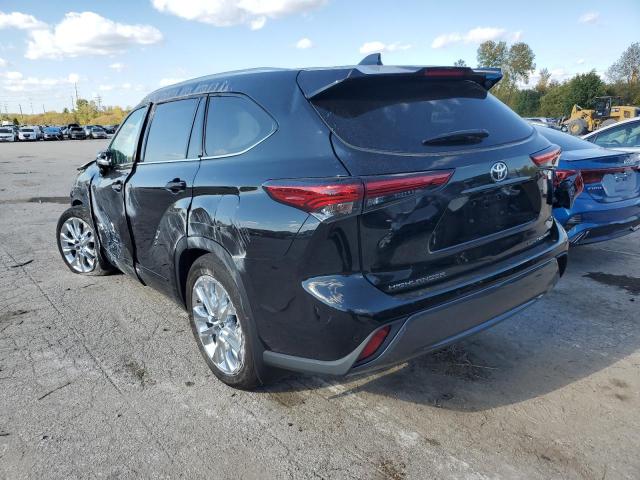Photo 2 from auction – 2022 TOYOTA HIGHLANDER with VIN 5TDDZRBH3NS228092