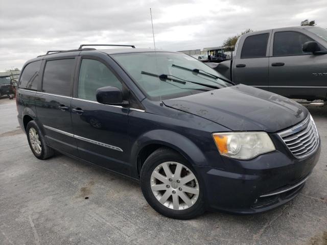 Photo 4 from auction – 2014 CHRYSLER TOWN & COU with VIN 2C4RC1BG8ER157366