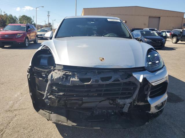 Photo 5 from auction – 2015 PORSCHE CAYENNE S with VIN WP1AB2A20FLA59873