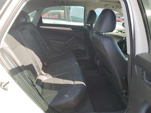 Photo 10 from auction – 2012 VOLKSWAGEN PASSAT SE with VIN 1VWBP7A35CC015650