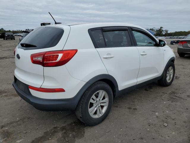 Photo 3 from auction – 2011 KIA SPORTAGE L with VIN KNDPBCA28B7073170