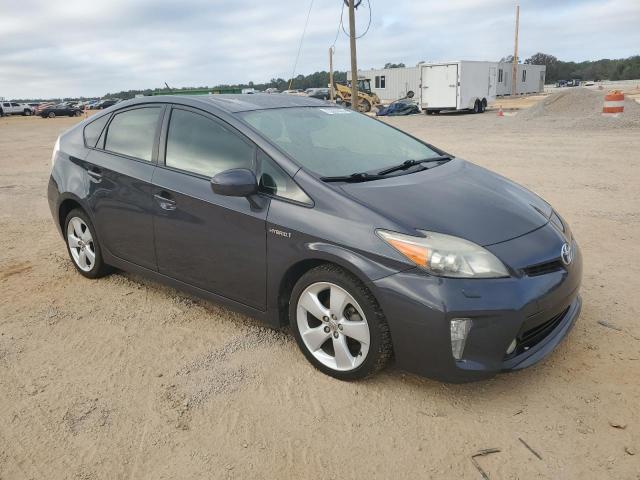 Photo 4 from auction – 2013 TOYOTA PRIUS with VIN JTDKN3DU3D1664270