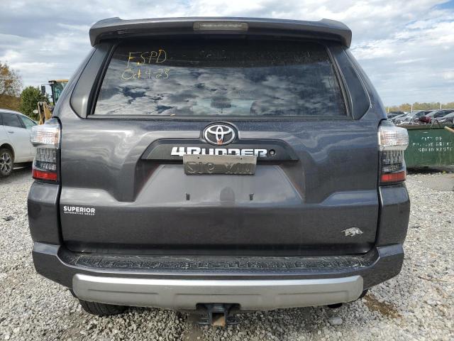 Photo 6 from auction – 2019 TOYOTA 4RUNNER SR with VIN JTEBU5JR8K5661803