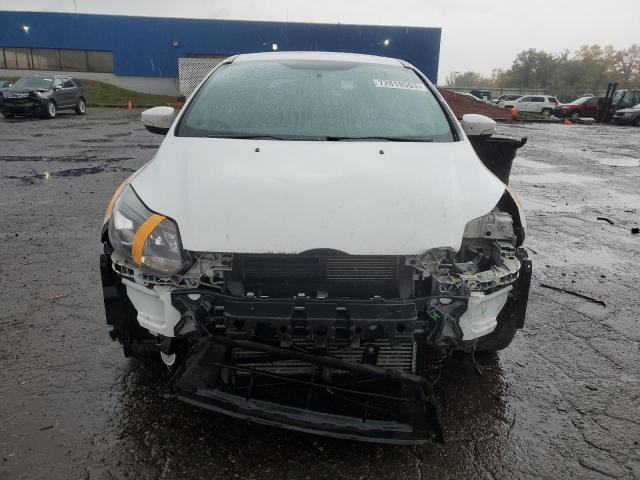 Photo 5 from auction – 2014 FORD FOCUS ST with VIN 1FADP3L91EL389428