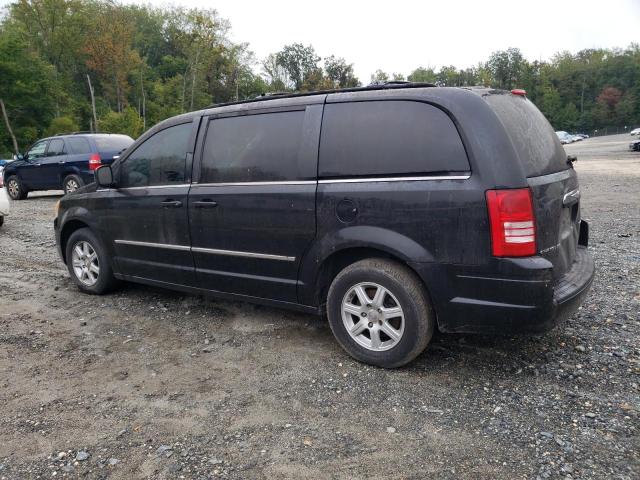 Photo 2 from auction – 2010 CHRYSLER TOWN & COU with VIN 2A4RR5D11AR253326
