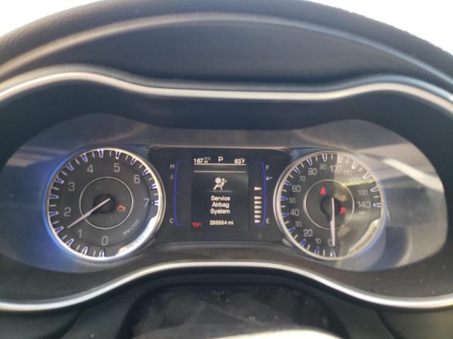 Photo 9 from auction – 2015 CHRYSLER 200 LIMITE with VIN 1C3CCCAB1FN732238
