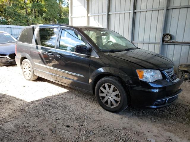 Photo 4 from auction – 2015 CHRYSLER TOWN & COU with VIN 2C4RC1BG7FR553161