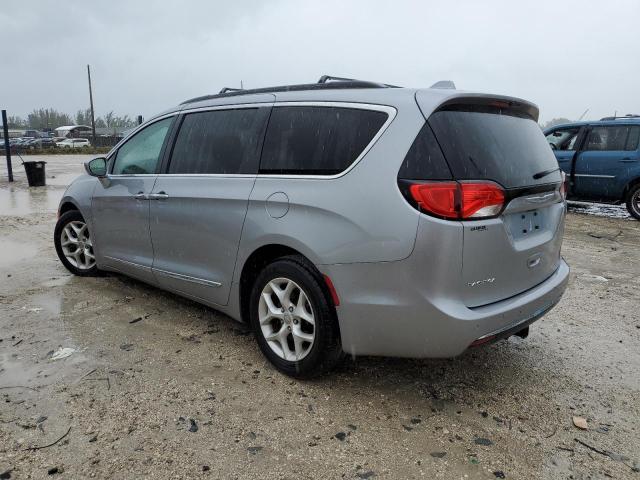 Photo 2 from auction – 2017 CHRYSLER PACIFICA T with VIN 2C4RC1BG8HR831388